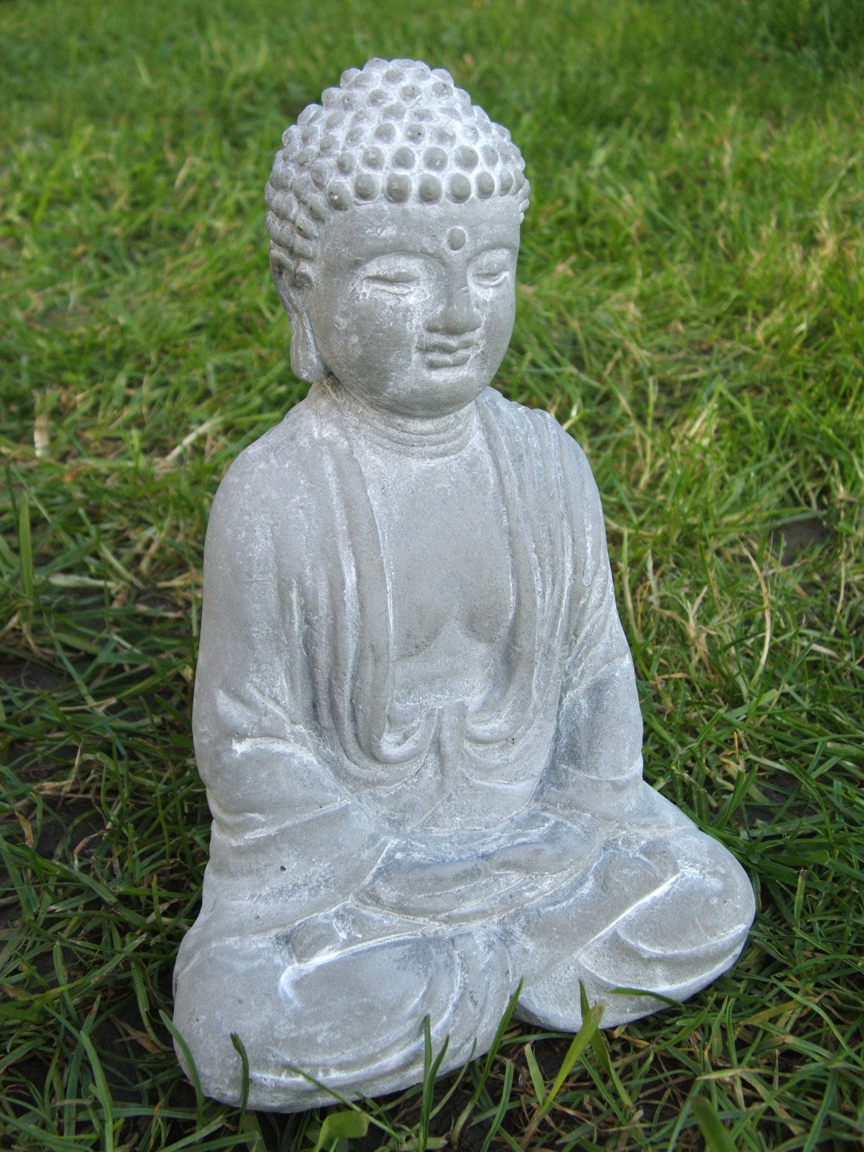 FREE DELIVERY! * Latex mould / mold for a 7" Buddha.