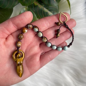 Goddess Pendulum - OOAK - Divination - Dowsing - Energy Healing - Healing Pendulum - Witch Tool - Chakra Healing - Divine Feminine