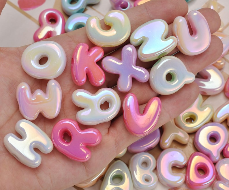 10/20/30 Cute Chunky Mix Alphabet Letter Beads，UV Colorful Acrylic Letter Beads for Keychains,Bag Charms, Bracelets &DIY Jewelry,Fashionable image 3