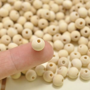 Wood beads,8mm Round Natural Unfinished Wooden Beads,DIY Beads - 200 pieces - wholesale beads