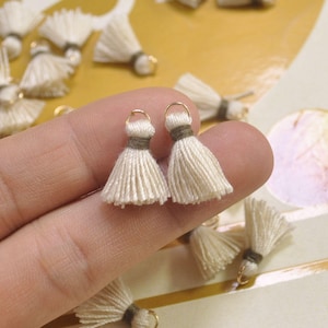 20pcs 1.5cm Cotton tassel,Mini Tassels,Tiny Mini tassels,Beige tassel,Bracelet/ Earring Charms,Gold Jump ring,Tassel for Jewelry,VH18