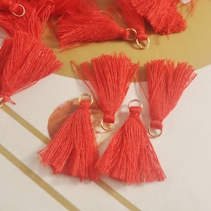 Red Tassels,30/50/100 Pcs Handmade 30mm Cotton Mini Tassels with Gold Jump Rings,Fringe,Trim,Jewellery Tassels