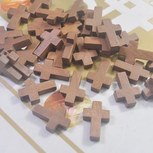 50pcs Wooden Cross Beads,Light Brown Wood Cross Charm,wood cross pendants,Necklace/bracelet Pendant 22x15mm