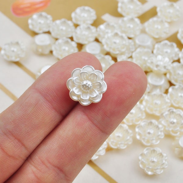 150pcs perles de fleurs acryliques nacrées de perles blanches, fleur avec 2 trous, perles acryliques pour bracelet, perles de fleurs pour la fabrication de bijoux, 14mm