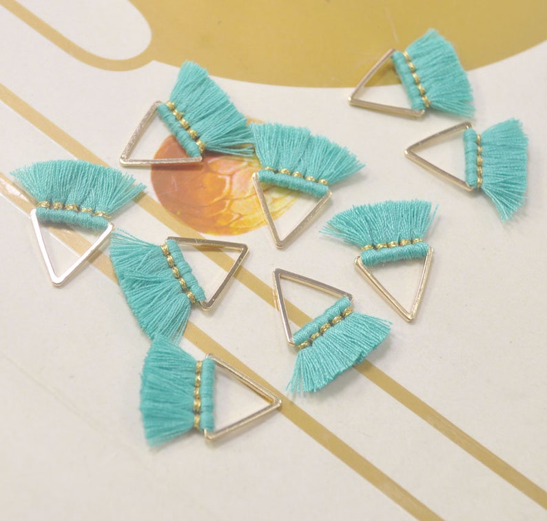 Emerald Green Tassel,cotton tassel,triangle tassel pendant,earring tassels 6 Pieces VC23# Fashion Jewelry Making Supply