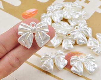 20Pcs/50Pcs/100Pcs White Bows,Bow beads,Acrylic Ribbon Bow Pendants,ABS Pearl White bow,Acrylic Ribbon Bow Charms,Jewelry Supply,30x24mm