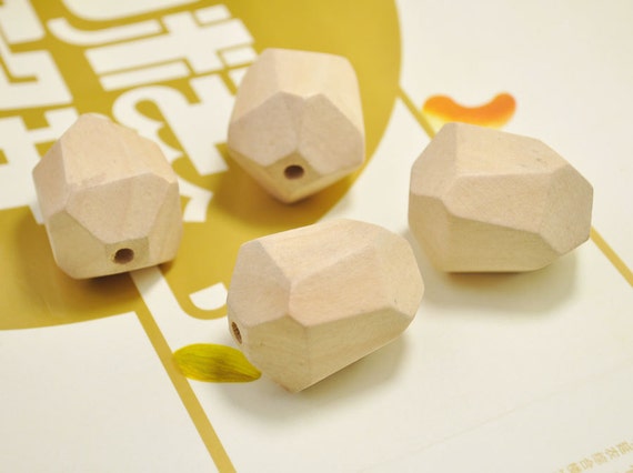 8pcs Natural Polyhedron Wooden Beads,Unfinished 18 Hedron Geometricf Figure  wood bead,DIY Handmade Large Wood Beads,Wood Crafts--28x40mm