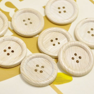 29mm Wood Buttons Pack of 50pcs Natural unfinished large Wooden Buttons.