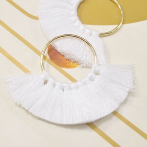 2Pcs/4pcs/6pcs/10pcs Fan Tassels on Brass Findings/White nappa/orecchini pendenti/orecchini nappa charm/nappa di cotone - 55mm