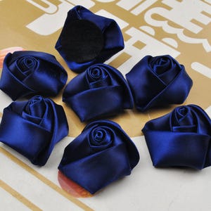 Navy Blue Satin Roses,Flat Back Satin Ribbon Rose Flower，wedding bouquets，Brooch Bouquets,Hair Accessories,Handmade Rolled Rosettes，3.5cm