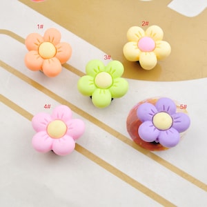 5pcs/10pcs Colorful Daisy Flower Shoe Bucklets, 13 Colors Resin Flower Shoe Charm, Handmade Flower Shoe Charm, Flower Shaped Shoe Charm Gift