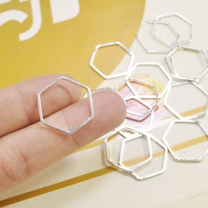 Geometric Brass Pendant, 50pcs Silver Color Hexagon Finding Silver Flat Hexagon Blank Ring, double sided Hexagon connector (22mm) -- VC3680