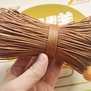 1.5mm Brown Waxed Cotton Cord, 20 Meters, Necklace Cord, Bracelet Cord,Waxed Cord, Beading / Craft and Jewelry Supplies -- VC290B