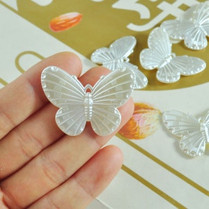 30Pcs/100Pcs/200Pcs Pearl Butterfly Pendants , Acrylic Butterfly Charms ,ABS Pearl White Butterfly ,Butterfly,Jewelry Supply,41x31mm