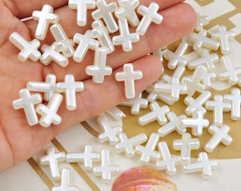 100個入り ホワイトプラスチッククロスビーズ クロスチャームスペーサービーズ アクリルパールホワイトクロスビーズ ジュエリー作り 子供用ジュエリー用 - 15 x 12 mm