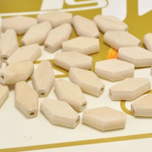 30pcs Rhombus Wood Bead Unfinished Natural Wooden Necklace Craft Lozenge Square,wooden earring,wood bead Pendant--22x14mm