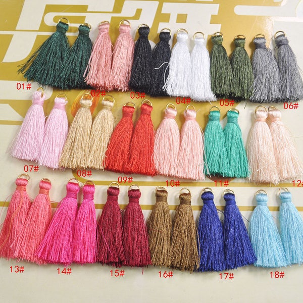 50 pièces 40mm Silk Tassel avec anneau de saut plaqué or, glands de bijoux, charme pendentif à gland, glands en gros, CHOISISSEZ VOS COULEURS