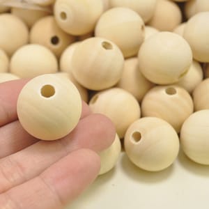 Wood beads,25mm Round Natural Unfinished Wooden Beads,DIY Beads - 150 pieces - wholesale beads