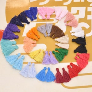 50pcs Mixed color Mini Tassels,1.7cm 100% Cotton Tassels,Tiny Short Tassels,Handmade Tassels,Bookmark Tassels,earring Tassels.