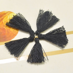 50pcs Black Mini Tassels,1.7cm 100% Cotton Tassels,Tiny Short Tassels,Handmade Tassels,Bookmark Tassels,earring Tassels.