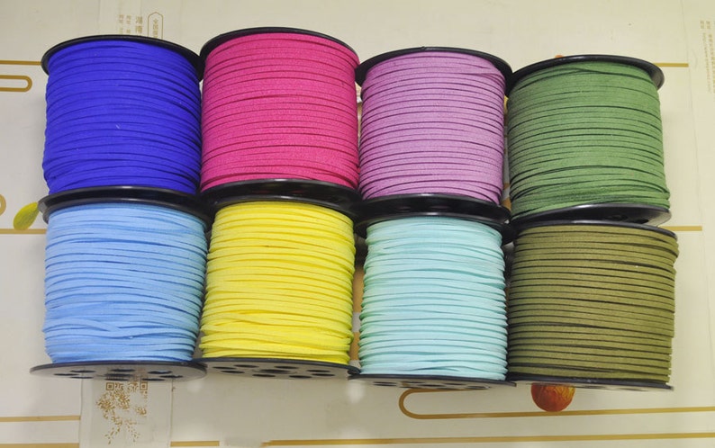 30 Spools Of Faux Leather Craft Cord – 2.5mm Vegan Suede Lacing For Jewelry, DIY & More (Multicolor)