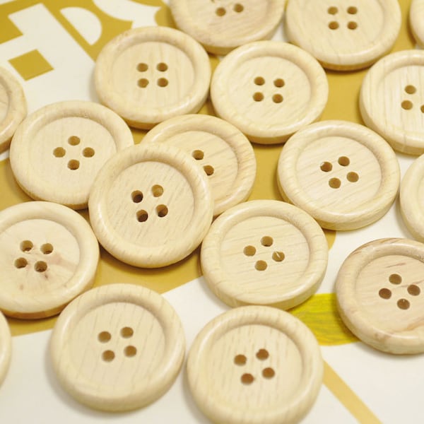 23mm Round Wood Buttons Pack of 50pcs Natural unfinished Wooden Buttons.