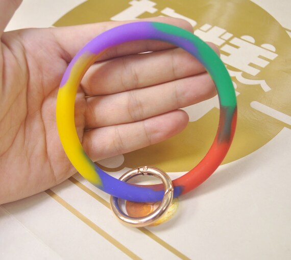 1Pcs Bangle Bracelet keychain,multicolour Silicone Bangle Bracelet With Key  Ring,Fob,3 inch internal,Fashion Keyring,key Holder