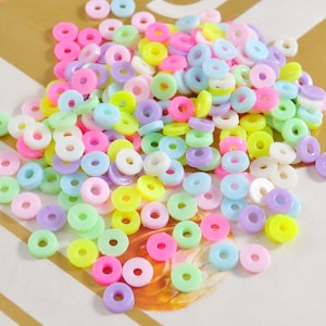 Cuentas redondas planas, cuentas de disco de 6 mm, cuentas redondas, cuentas acrílicas o de resina, cuentas de colores mixtos, juego de 2000 piezas