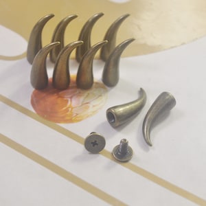 10 sets/30 sets Wholesale Cone Rivets Screw Punk Studs, 20mm Cat Claw Metal Spikes and Studs Bronze Color,for Leathercraft