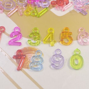 Number pendants random mixed acrylic，Acrylic Number Charm,30 pcs set,21mm