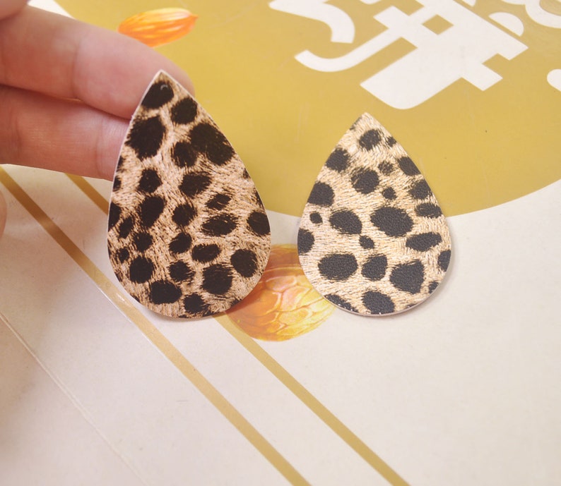 8 Leopard Print Patterned FAUX leather teardrops,vegan leather teardrop shapes for earrings,Boho Leather teardrop for Earring Making-VC5060#