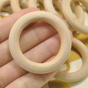 30pcs Round Wooden Rings -50mm Large Wooden Ring natural unfinished Wood Rings,wood ring pendant.