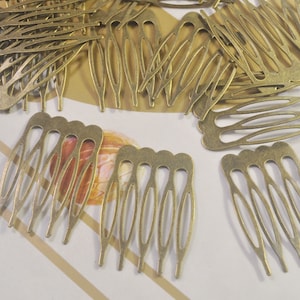 30Pcs 5teeth Bronzen Metalen Kam, antieke Bronzen Haarkammen, Kammen voor DIY Bruiloft Bruidskam Millinery Fascinators Hoeden Sluiers Haaraccessoires