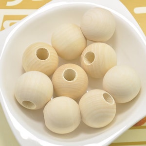 20 pieces Large Wood beads,Round Unfinished Natural Wooden Beads,round ball beads,10mm Big Hole Middle--30x28mm