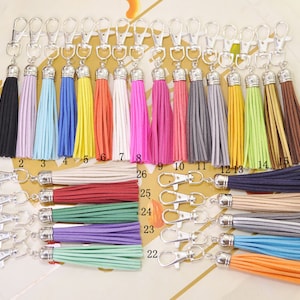 2stk Große Fransen Quaste Schlüsselanhänger, Silber Caps Große Quaste Schlüsselanhänger, Kunstleder Schlüsselanhänger für Tasche, Wildleder Quaste Schlüsselanhänger Verschluss, 26 Farbe