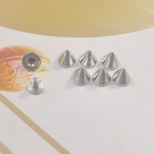 Wholesale Cone Rivets Screw Punk Studs,10/30pcs Silver Screw Back Spike Cone Stud Punk Rivet For Art, Clothing, Leather Craft, Bag,8x7mm