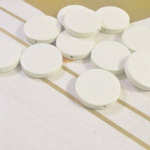 30 pcs Cream Flat Round Wood Bead,Painted Wood Circles Wooden discs, wood disk ,Unfinished Wooden Beads for jewellry,25x5mm