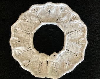 Knitted Baby Collar, bib, age 6-12 months, suitable for baby shower, wedding, baptism, christening