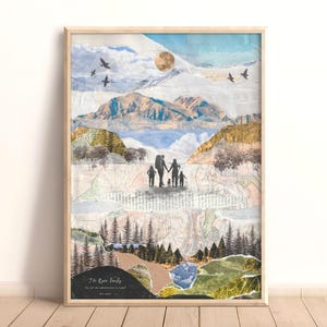 Peut inclure: Impression d'art encadrée représentant une famille en randonnée dans un paysage de montagne. L'œuvre est une composition de fragments de cartes, d'arbres et d'une pleine lune. Le texte en bas indique "The Ryan Family".