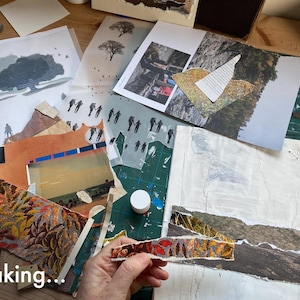 Peut inclure: Un gros plan sur un collage en cours, pr&eacute;sentant diverses textures et motifs. Le collage comprend un morceau de tissu &agrave; motif floral, un morceau de papier avec une sc&egrave;ne de paysage et un morceau de papier avec un groupe de personnes qui marchent. Le texte "Making..." est visible dans le coin inf&eacute;rieur gauche de l'image.