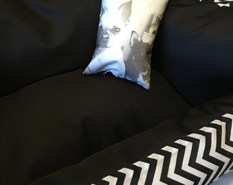 Black and white chevron pet bed