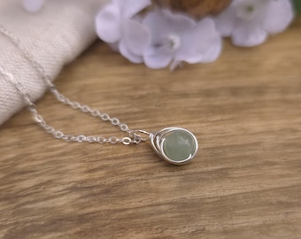 GREEN AVENTURINE Minimalist Dainty Sterling Silver Wire Wrapped Pendant
