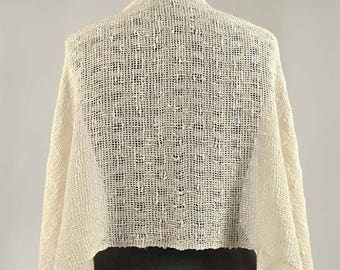 Handwoven summer shawl, natural white. Summer pashmina. Summer large scarf. Bridal shawl.