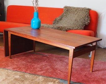 Danish Coffee Table,Grete Jalk,Extending Table/Poul Jeppesen, mcm coffee table,60s coffee table,unique coffee table