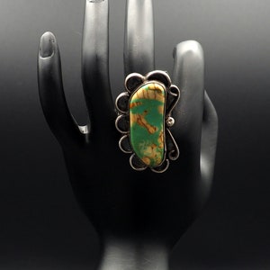 Anillo turquesa verde, anillo de declaración largo, anillo feminista, banda de anillo turquesa, anillo navajo moderno, anillo navajo de plata de ley, joyería de hip hop