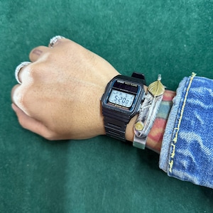 Vintage 80s Casio WL-10 Digital Watch