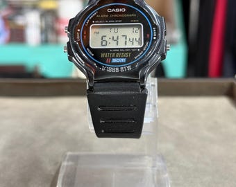 レア VINTAGE 1984's CASIO WW-710 デジタル腕時計 レア VINTAGE 1984's CASIO WW-710 デジタル腕時計