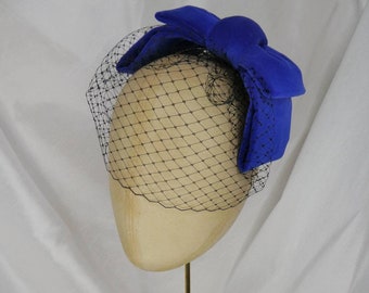 Blue Velvet Bow Fascinator: Vintage Style Cocktail Hat with Veil