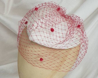 White heart fascinator/1950s bridal accessory/bridal fascinator/pink birdcage veil/Pin Up Curl/50s wedding/kitsch wedding/Mrs Maisel