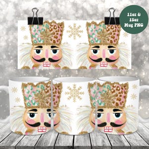 Diseño PNG para taza de Cascanueces Navideño, Taza de Navidad de 11 oz y 15 oz con diseño de sublimación, Taza navideña rosa y dorada PNG, Descarga digital